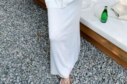 Long-Sleeve V-Neck Plain Blouse / Mid Waist Plain Maxi A-Line Skirt