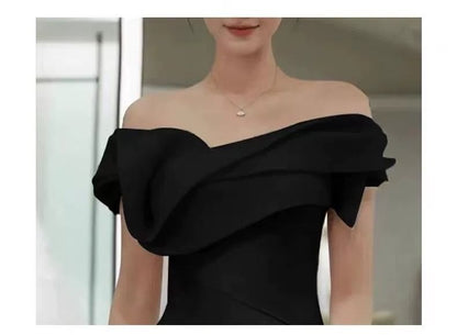 Off Shoulder Plain Sheath Evening Gown