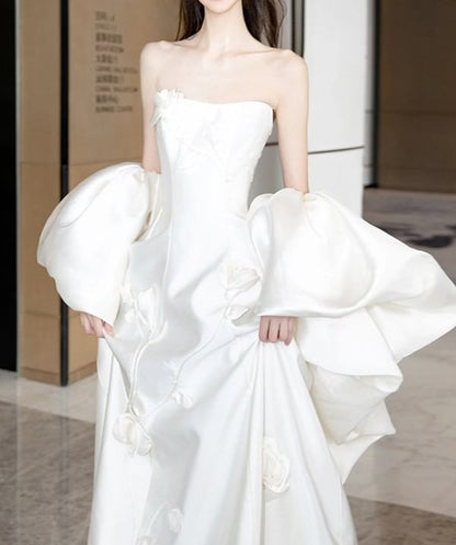 Strapless Plain Trained A-Line Wedding Gown