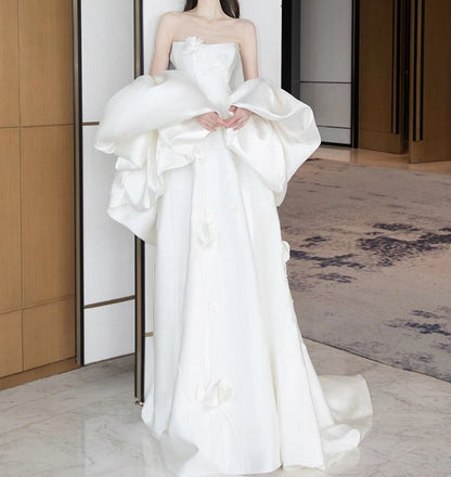 Strapless Plain Trained A-Line Wedding Gown