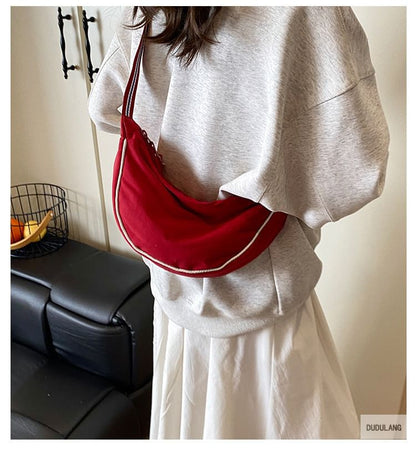 Contrast Trim Crossbody Bag