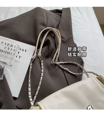 Bow Flap Woven Shoulder Bag