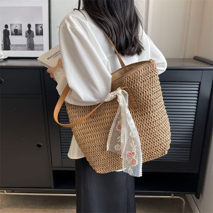 Set: Straw Tote Bag + Scarf