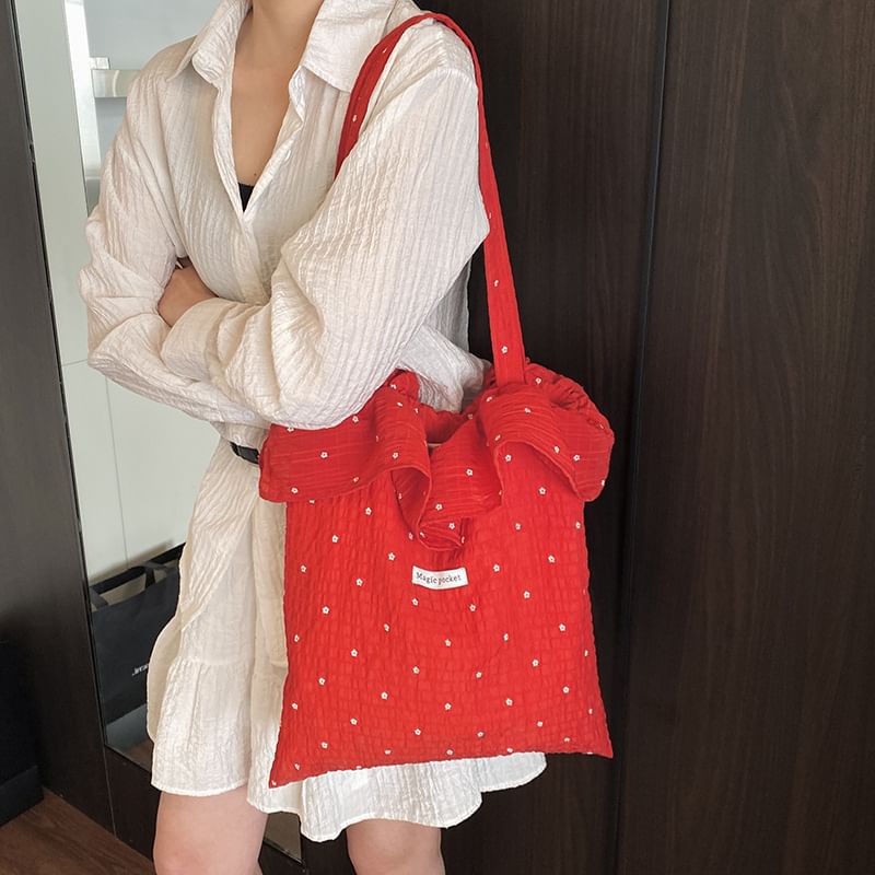 Floral Embroidered Ruffle Trim Tote Bag