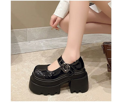 Platform Plain Patent Leather Mary Jane Shoes
