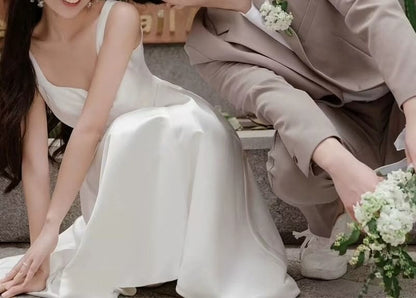 Sleeveless Square Neck Plain Asymmetrical A-Line Wedding Dress