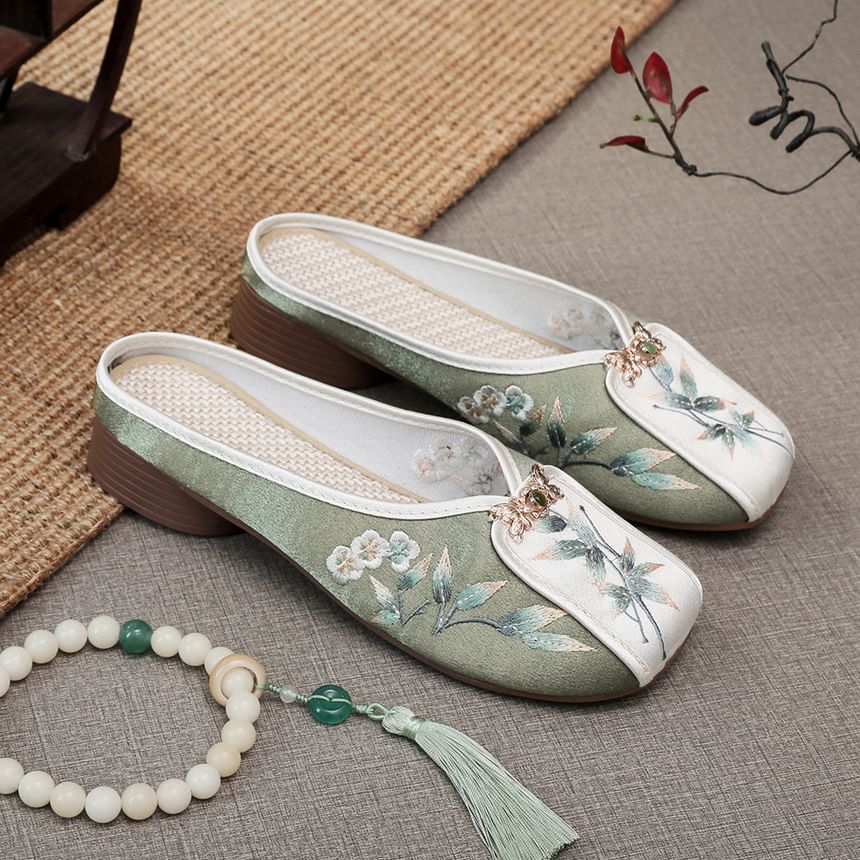 Floral Embroidered Panel Mules