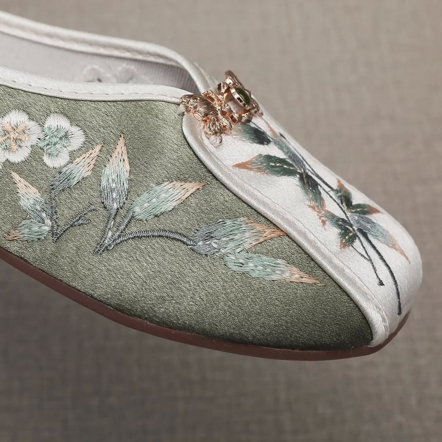 Floral Embroidered Panel Mules