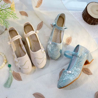 Block Heel Embroidered Shoes