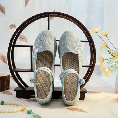 Block Heel Embroidered Shoes