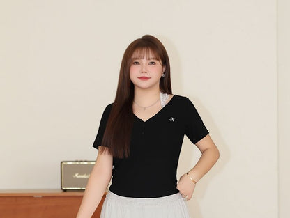 Plus Size Lace Trim V-Neck Tee