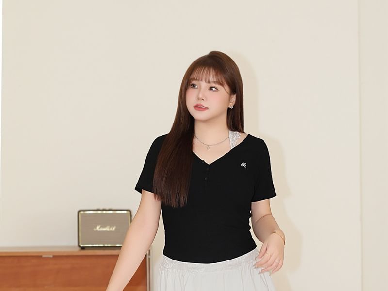 Plus Size Lace Trim V-Neck Tee
