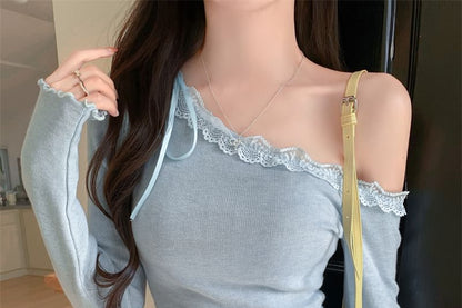 One-Shoulder Ruched Lace Panel Top