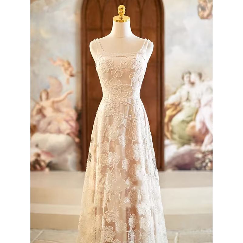 Sleeveless Square Neck Plain Jacquard A-Line Wedding Gown