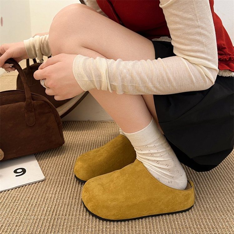 Plain Mules Platform