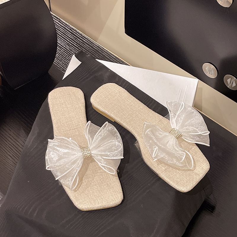 Square-Toe Mesh Floral Slide Sandals