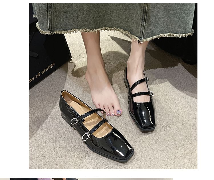 Square-Toe Low Heel Double Strap Sandals