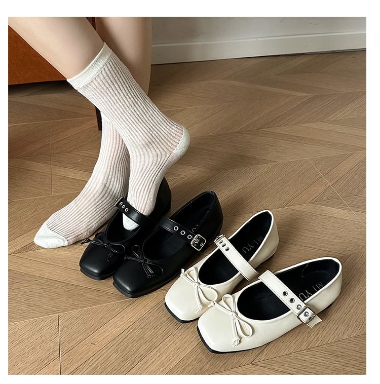 Square-Toe Bow Mary Jane Shoes