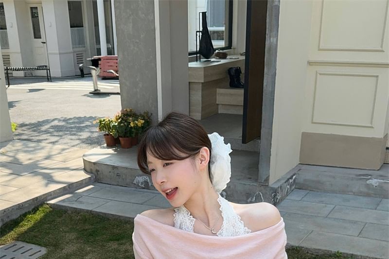 Mock Two-Piece Long-Sleeve Halter Lace Panel Slim Fit Tee