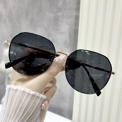 Geometric Metal Sunglasses