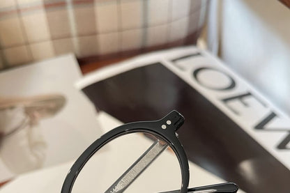 Oval Frame Glasses