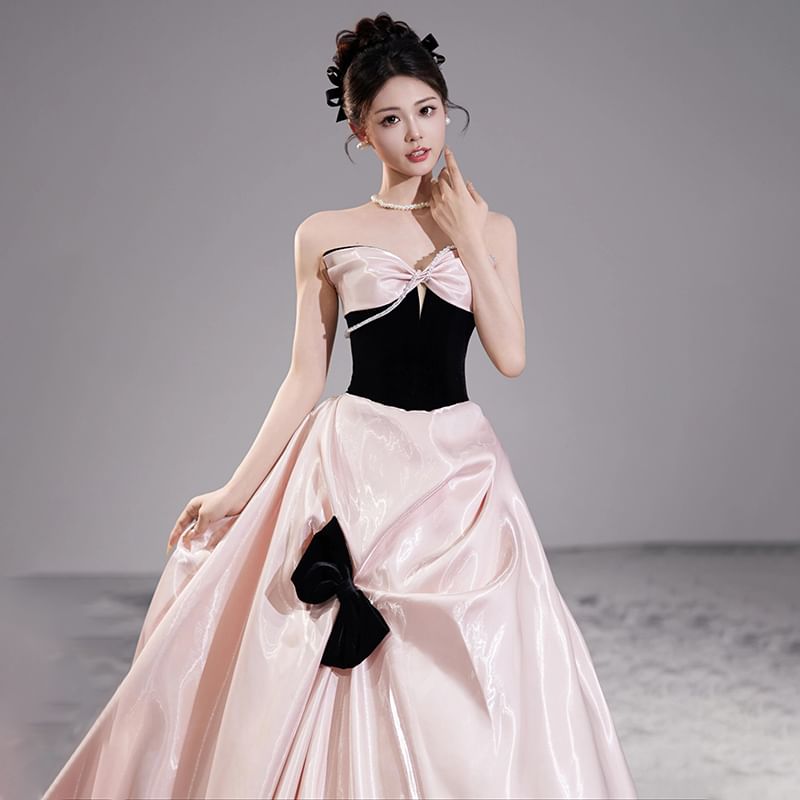 Two Tone Accent Off-Shoulder Ruched Evening A-Line Bow Gown