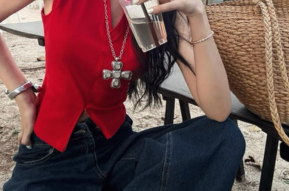 Sleeveless Collared Plain Zipped Slit Slim Fit Crop Top