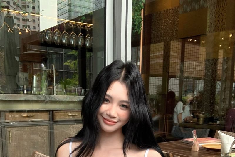 Set: V-Neck Plain Bow Accent Peplum Cami Top + Crop Cardigan