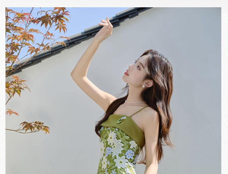 Spaghetti Strap Floral Print Midi A-Line Dress / Plain Crop Cardigan / Set