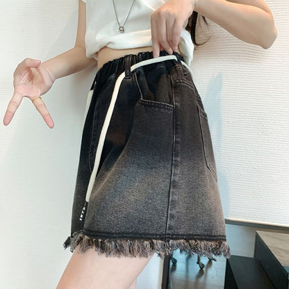Drawstring Waist Fringed Washed Denim Shorts