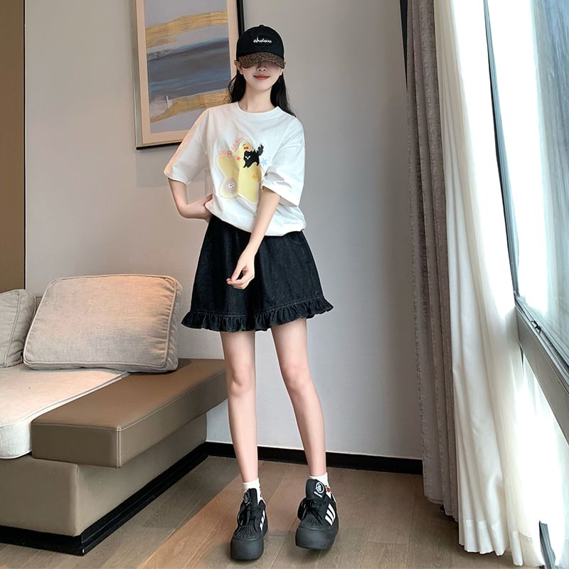 Elastic Waist Ruffle Trim Denim Shorts