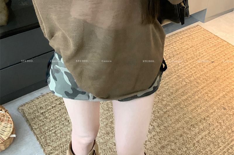 Long-Sleeve V-Neck Plain Knit Top / Bralette