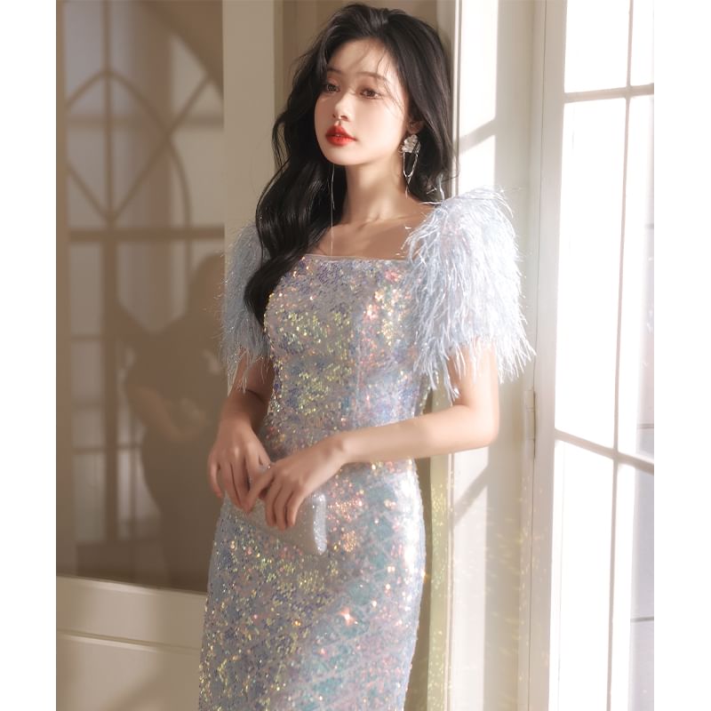 Square Evening Gown (Various Designs) Short-Sleeve Neck Feather Sequined Sheath