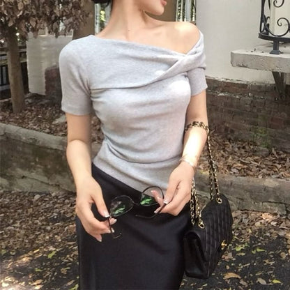 Short-Sleeve Off-Shoulder Twist Slim Fit T-Shirt