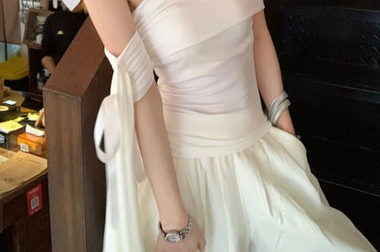 Short-Sleeve Off-Shoulder Plain Bow Ruched Slim Fit T-Shirt