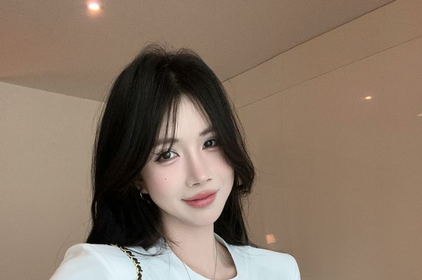 Short-Sleeve Crew Neck Lettering Slim Fit Tee