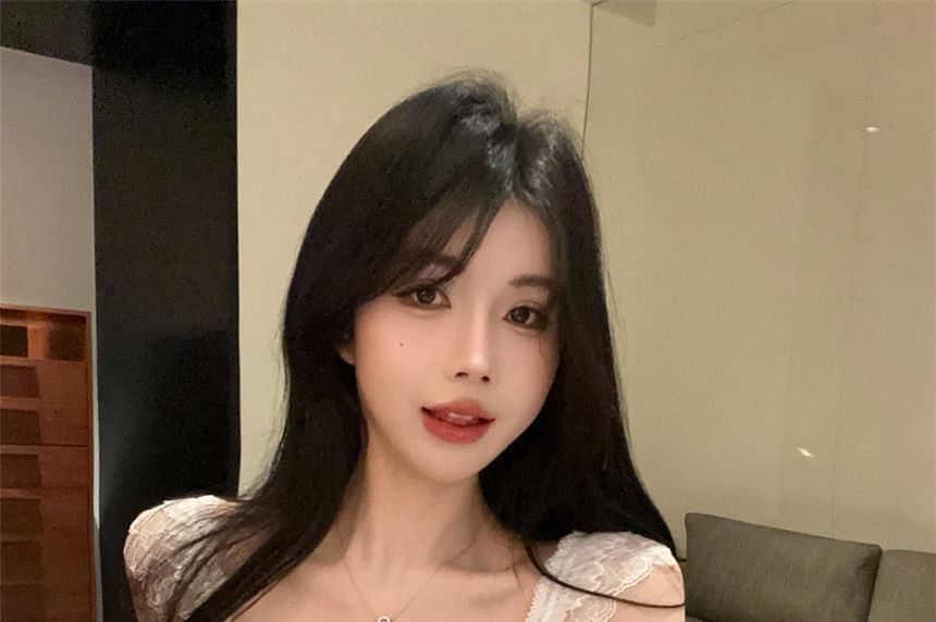 Bow Fringed Lace Panel Padded Slim Fit Camisole Top