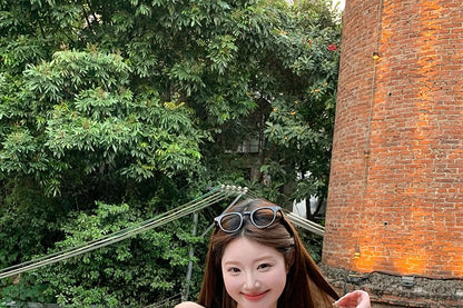 Plain Halter Top / Puff-Sleeve Bow Open Back Peplum Blouse