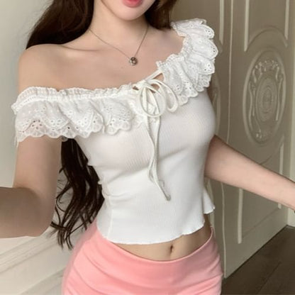 Short-Sleeve Off-Shoulder Plain Lace Trim Cropped T-Shirt
