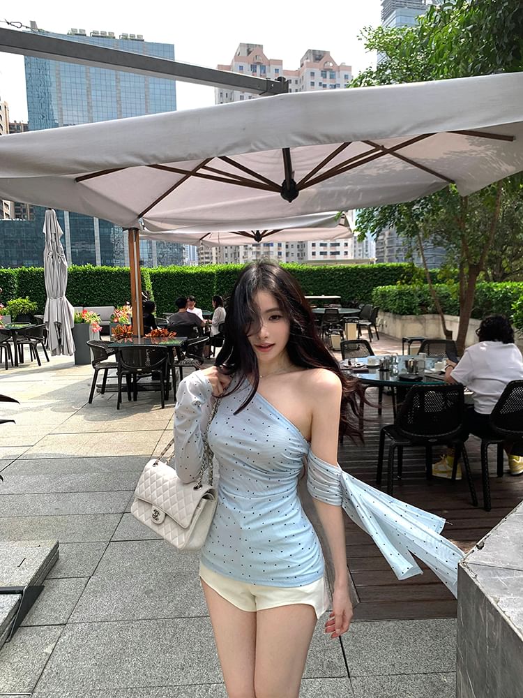 Long-Sleeve One-Shoulder Dotted T-Shirt