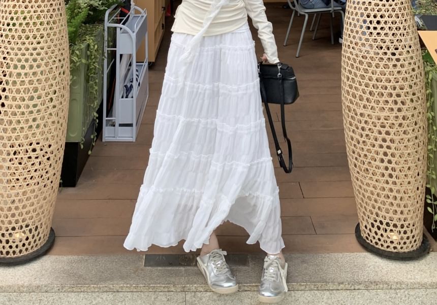 Long-Sleeve One-Shoulder Plain Asymmetrical Lace Trim Ruched Tee / High Rise Maxi A-Line Skirt