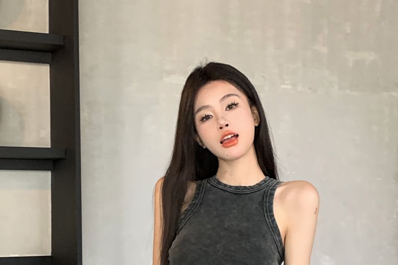 Crew Neck Washed Tank Top / Drawstring Waist Plain Wide Leg Pants