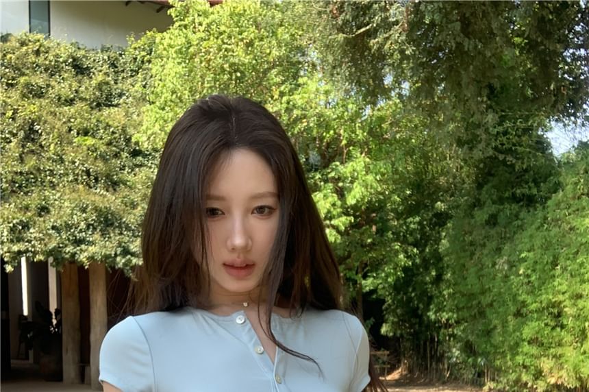 Short-Sleeve Half Buttoned Plain Crop Tee