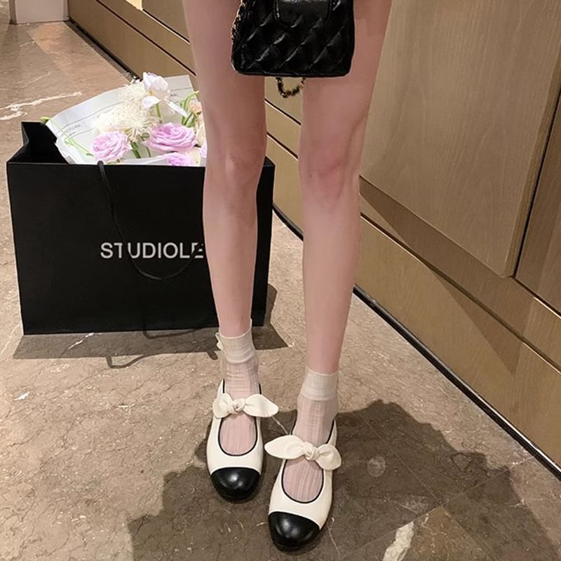 Faux Leather Bow Two Tone Ballet Flats