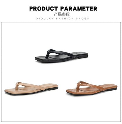 Low Heel Plain Flip Flops