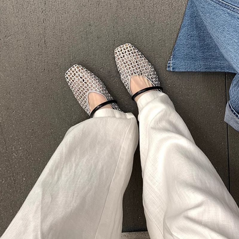 Square Toe Plain Woven Flats