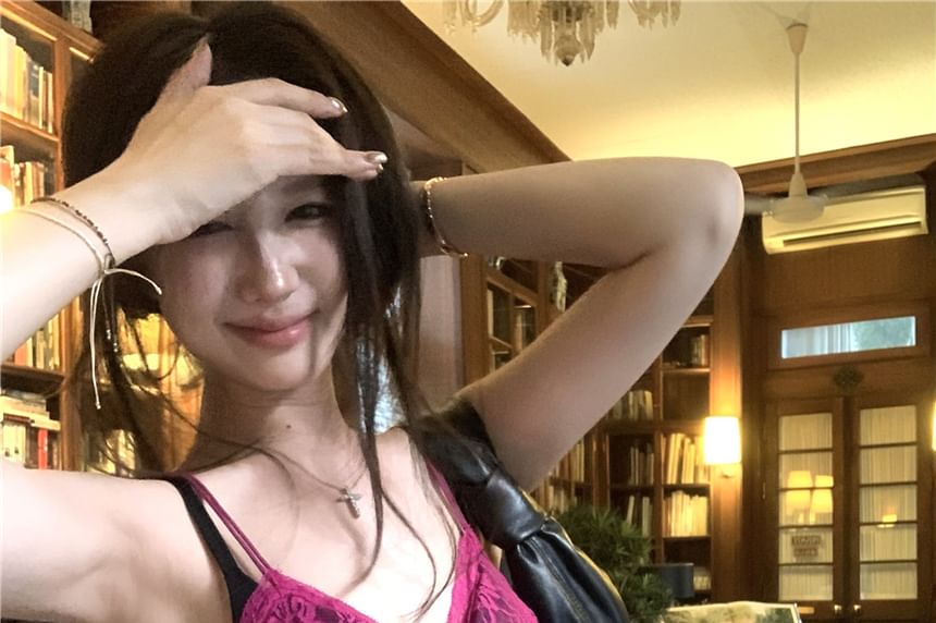 V-Neck Plain Bow Lace Camisole Top