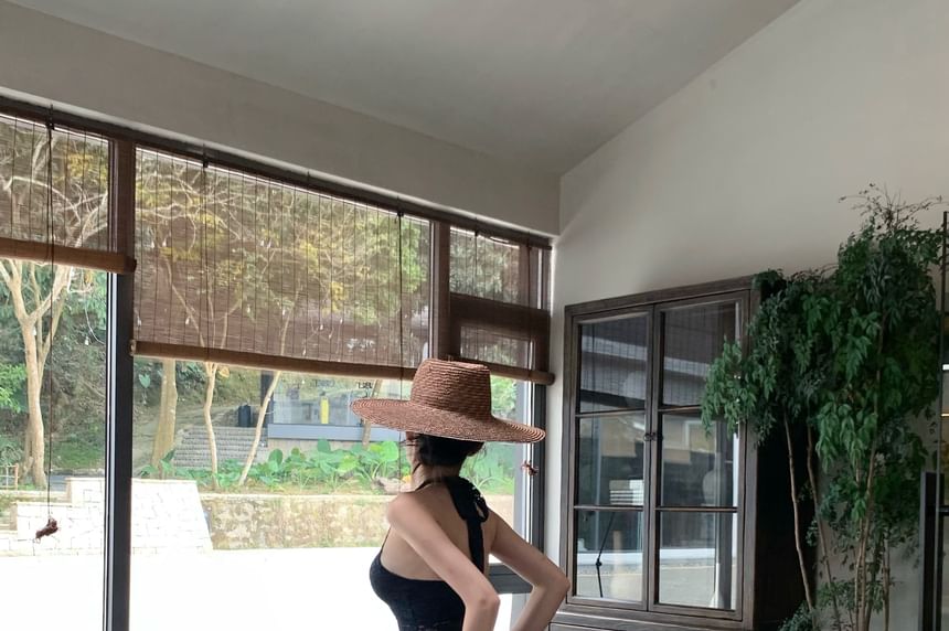 Halter Plain Lace Top / High Waist Plain Wide Leg Pants