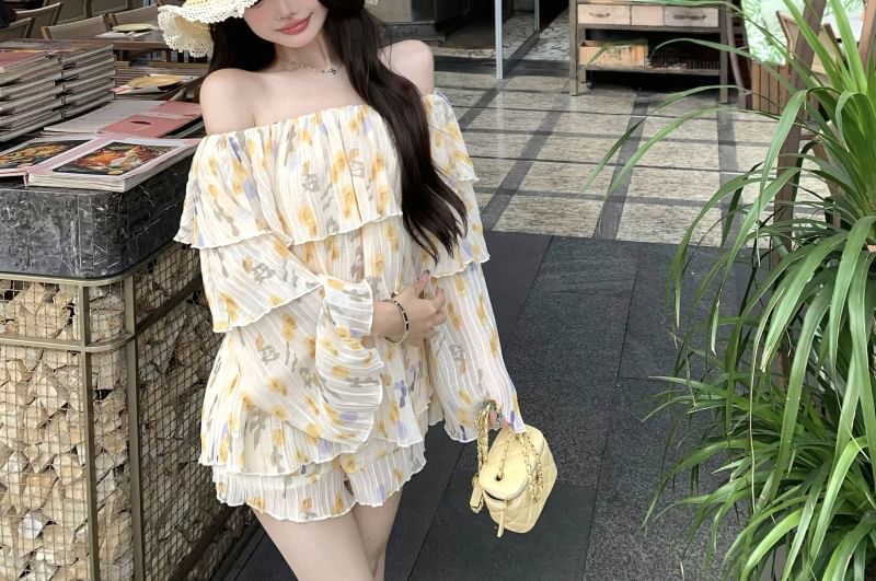Long Sleeve Off Shoulder Floral Print Ruffle Blouse / High Waist Shorts