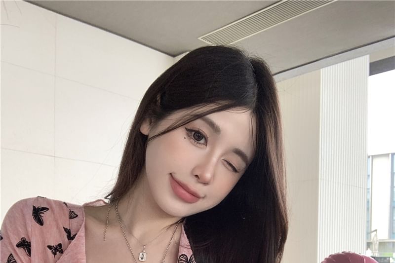 Short Sleeve V-Neck Butterfly Print Button Top